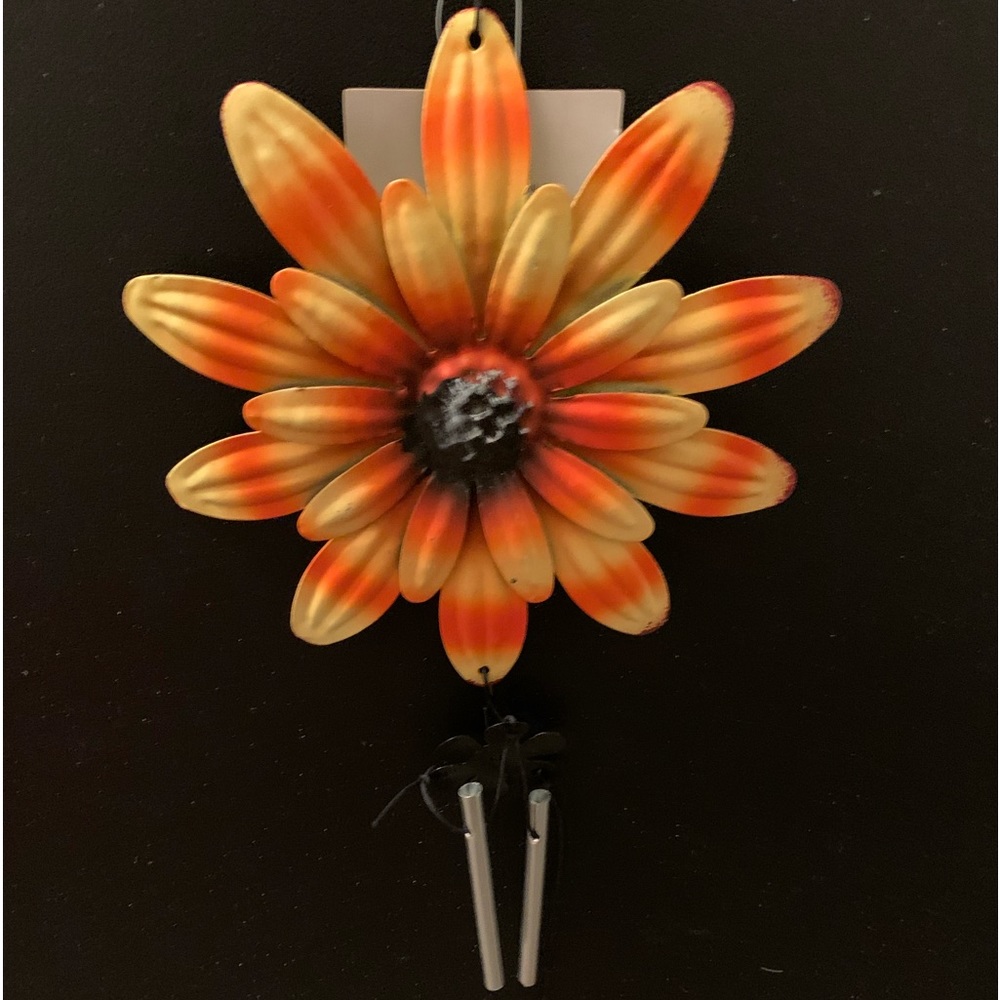 SALE: 1/$5 or 2/$8. Cute wind chimes. See multiple pics.